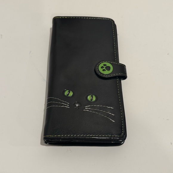 Cat LARGE ZIPPER WALLET FROM SHAG WEAR CANADA Black Cat - Picture 1 of 5